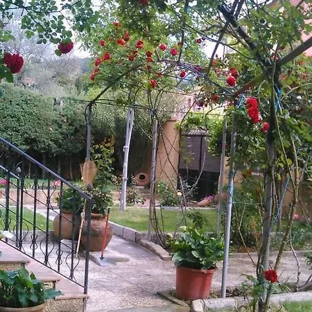 Erillas Holiday home Lanzahita